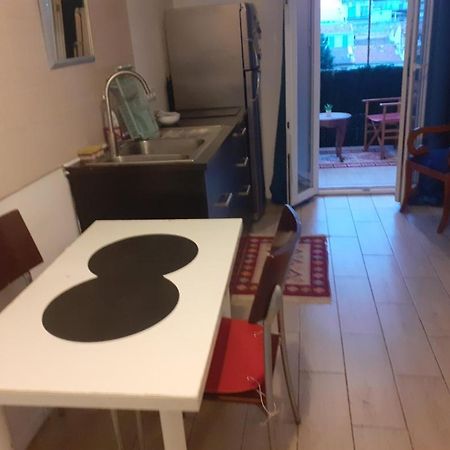 Appartement Calme Avec Terrasse マルセイユ エクステリア 写真